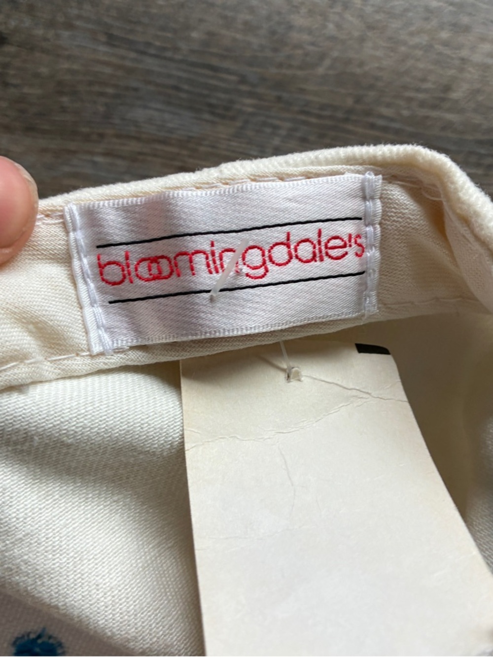 NWT! Vintage Bloomingdale's Bloomies Iconic Logo Adjustable SnapBack Flat Bill - Picture 5 of 5